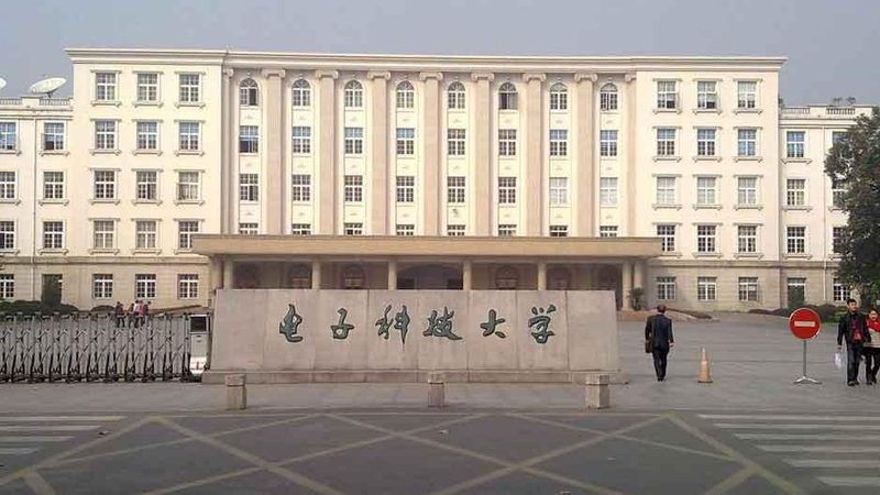 电子代工公司报价背后的考量因素