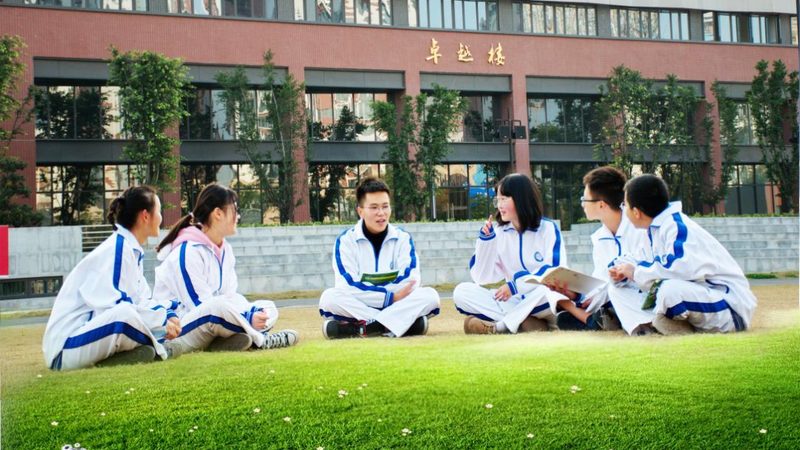 电子配件安装：从入门到精通的步骤解析